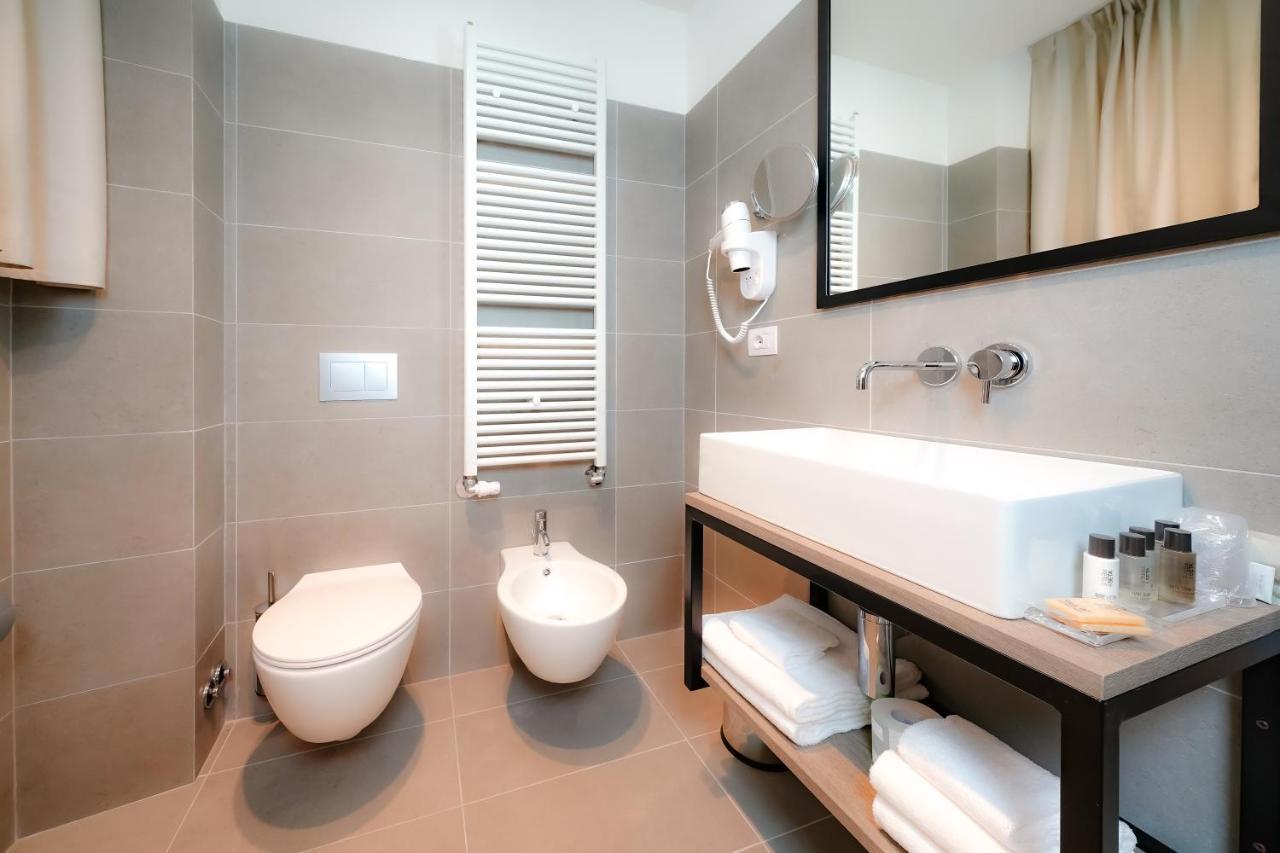 贝尔加莫 贝加莫15号旅馆酒店 外观 照片 Bathroom