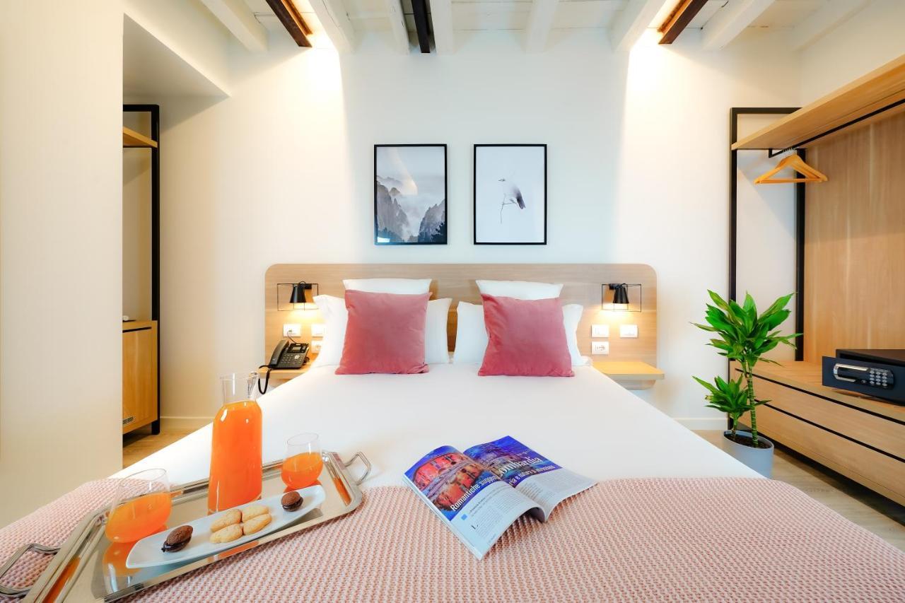 贝尔加莫 贝加莫15号旅馆酒店 外观 照片 A room at the hotel